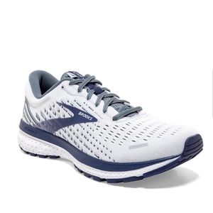Brooks Ghost 13 Running Shoe Men’s size 12 US white/blue